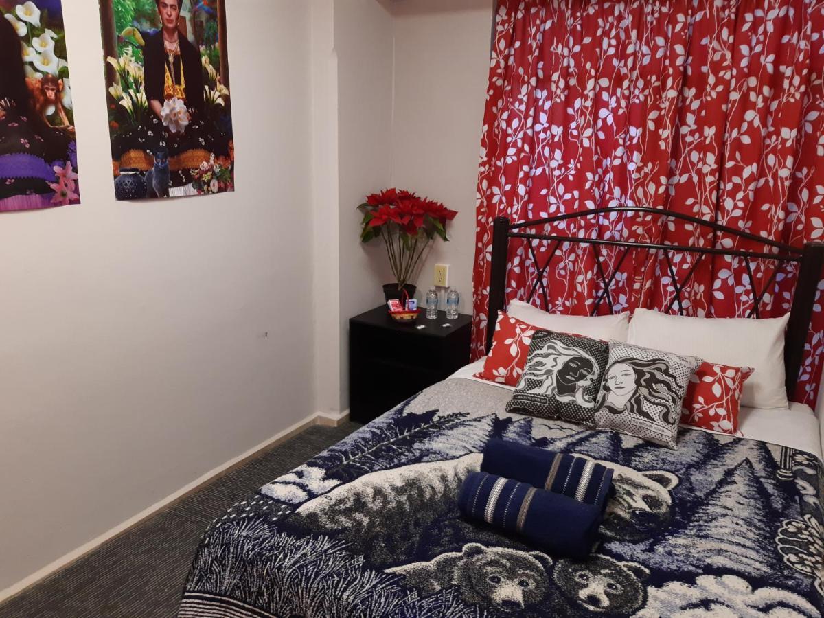 Standard Single Room with Shared Bathroom,960941770:JPEG